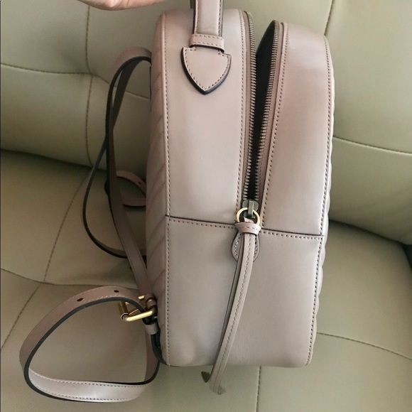 🎀Host Pick🎀 Gucci Marmont backpack - Picture 3 of 8
